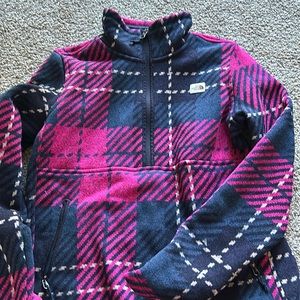 North face quarter zip